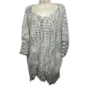 UMGEE Womens Boxy Knit Fringe Sweater 3/4 Sleeves S/M Gray White Scoop Neck.